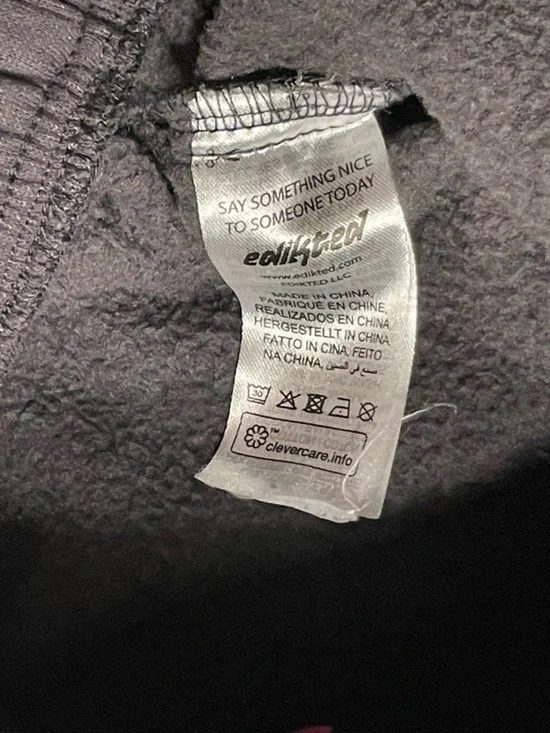 Edit Street Grey Wide-Leg Sweatpants with Pink Bow Details - Picture 4 of 5